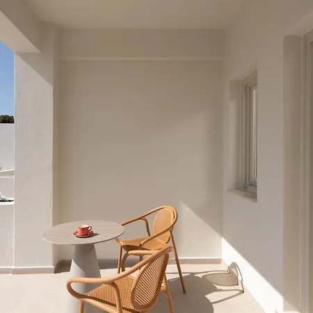 Acanthus Oia-private Hot Tub